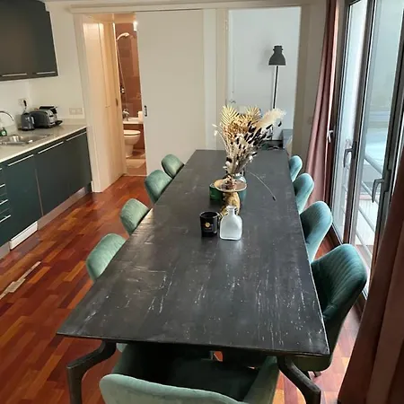 Апартаменты Super Cozy And Duplex With Rooftop *