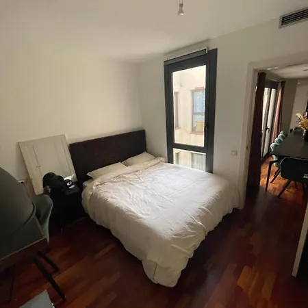 Super Cozy And Duplex With Rooftop Барселона