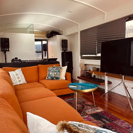 Super Cozy And Duplex With Rooftop * Барселона